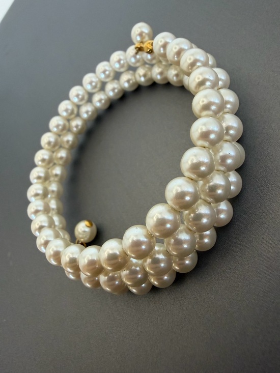Source Unknown Jewelry - Triple Strand Pearl Bracelet Stretch Bridal Wedding Classic Ivory